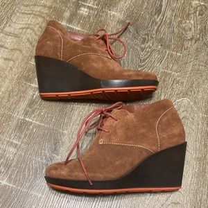 Cole Haan Cognac Wedge Ankle Booties Size 5.5